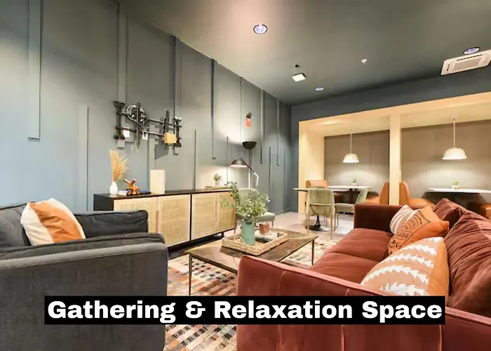 Modern W/ Hulu, Gym & Parking Near Shopping