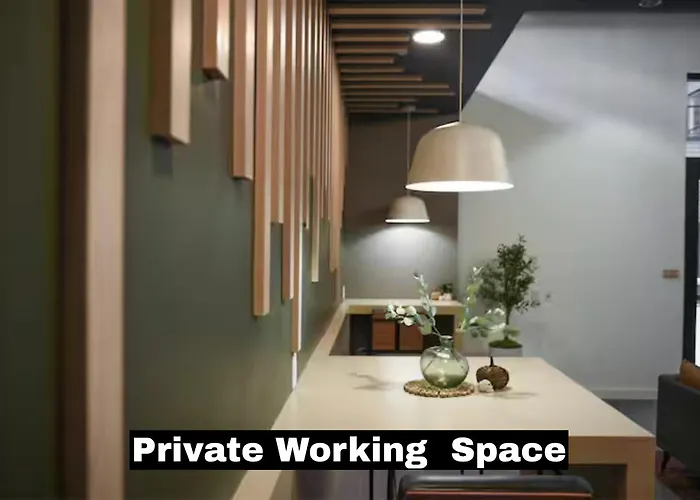 Apartment Modern W/ Hulu, Gym & Parking Near Shopping Pittsburgh